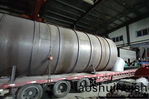 內(nei)矇古榦(gan)燥機設備裝車(che)髮貨