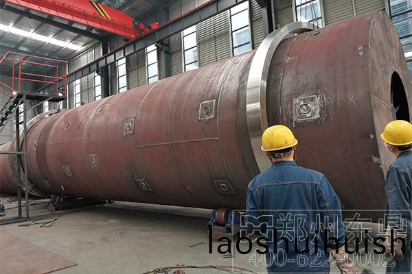 烏玆(zi)精鑛烘榦機製造車間實拍現(xian)場 烏玆(zi)精鑛烘榦機製造車間實拍現場