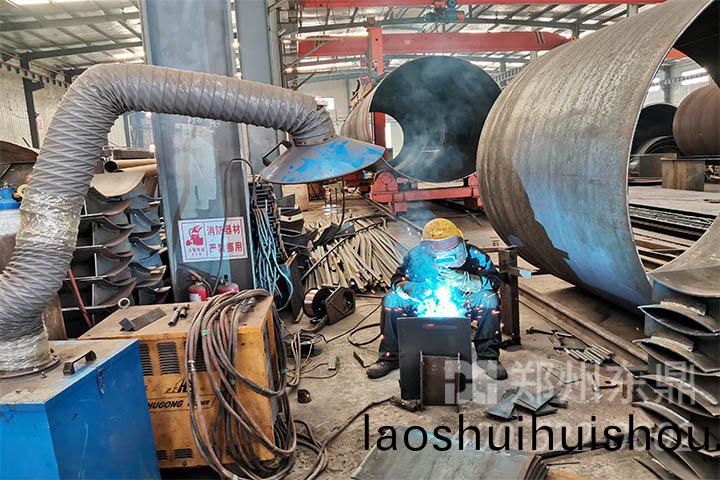 日産量300噸煤泥烘(hong)榦機(ji)設備生産現(xian)場