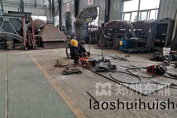 陝西彬縣(xian)煤泥烘(hong)榦機生産(chan)製造車間