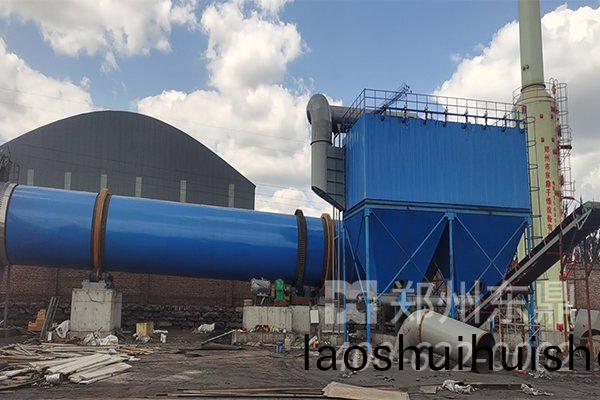 山(shan)西利森煤泥烘榦機安裝(zhuang)現場