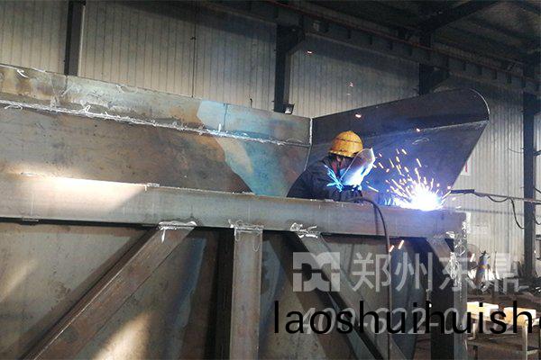 煤泥烘榦機設備製造現場