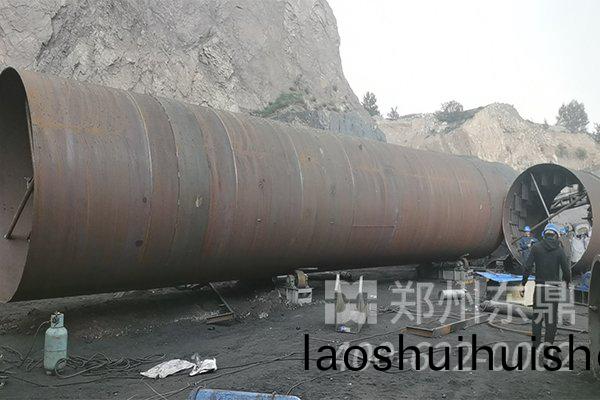 山西大型煤泥烘榦機(ji)設備安裝現場(chang)圖