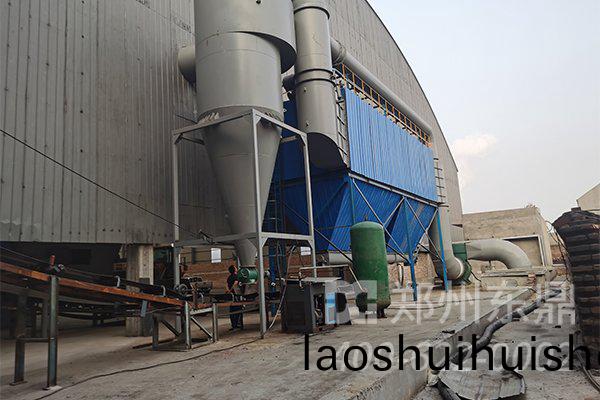 山西呂(lv)樑燃氣煤泥烘(hong)榦機生産(chan)線