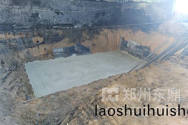 內矇古鄂爾多斯煤泥烘榦機基礎建(jian)設現場